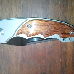 10 couteaux pliants c&eacute;ramique noire