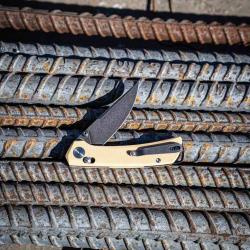 Couteau Skallywag Tactical Porpoise Spear Point Lame Acier N690 Black SW Manche G10 Tan SKW67515