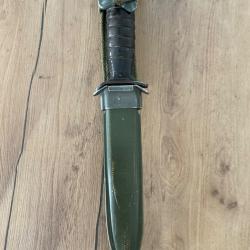 Couteau USM3 marquage lame UTICA attribu&eacute; troupe fran&ccedil;aise (matricule)