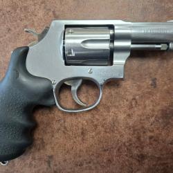 Revolver Smith & Wesson 64-6 cal .38 Sp