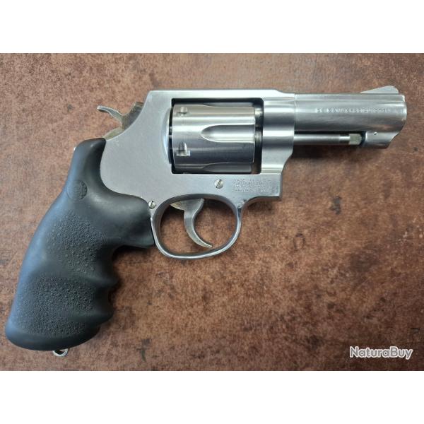 Revolver Smith & Wesson 64-6 cal .38 Sp