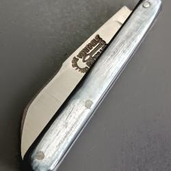 COUTEAU ANCIEN LANGRES, BROSSARD, THIERS, XX&egrave;me, manche corne.