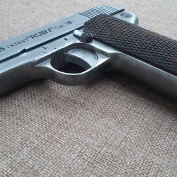 Pistolet Ruby