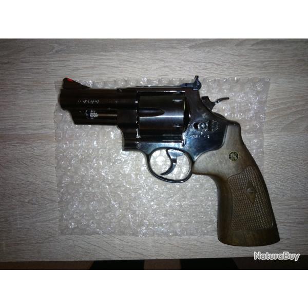 Revolver Smith et Wesson m29 CO2 Full Metal, � billes d'acier