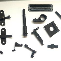 Lot de pi&egrave;ces pour le fusil mitrailleur FM 24/29