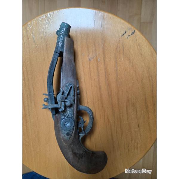 Pistolet ancien