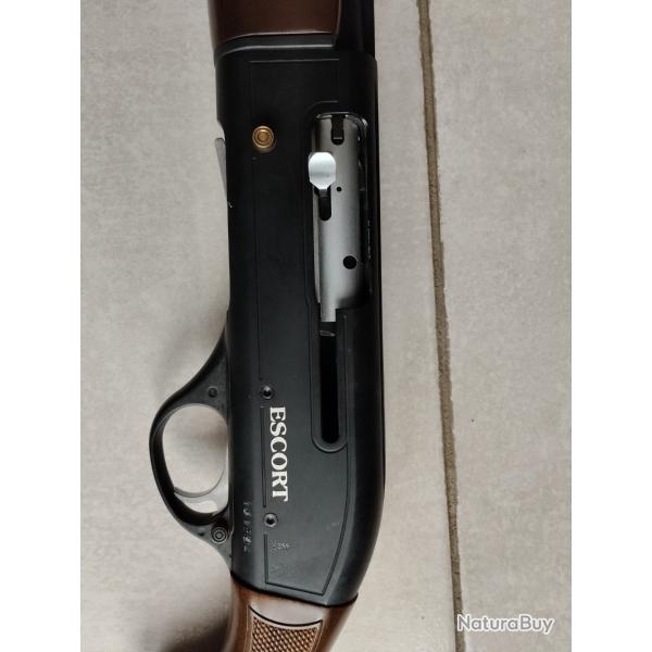 Fusil semi automatique hatsan escort calibre 20 gaucher