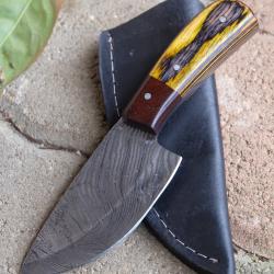 Skinner Couteau de Chasse Damas Lame 256 Couches Manche Bois Tigre Fabric Artisanale Etui Cuir