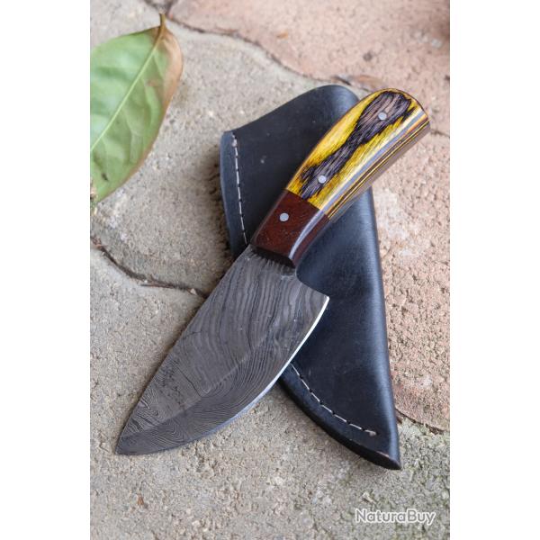 Skinner Couteau de Chasse Damas Lame 256 Couches Manche Bois Tigre Fabric Artisanale Etui Cuir