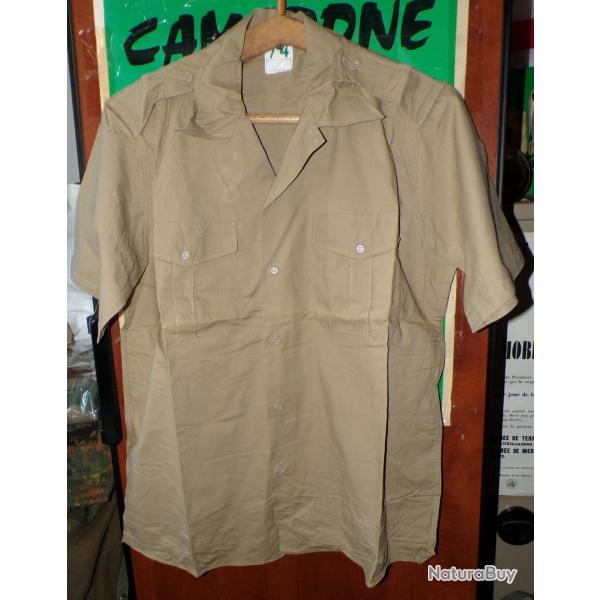 CHEMISE MILITAIRE DE L'ARMEE FRANCAISE ,Taille 4 % SOIT XL EN CIVIL, NEUF FABRICATION FRANCAISE A NA