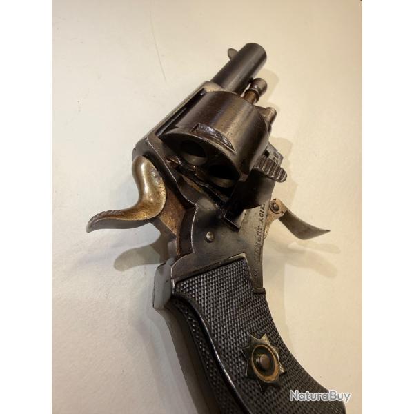 Revolver 320 British Bull Dog