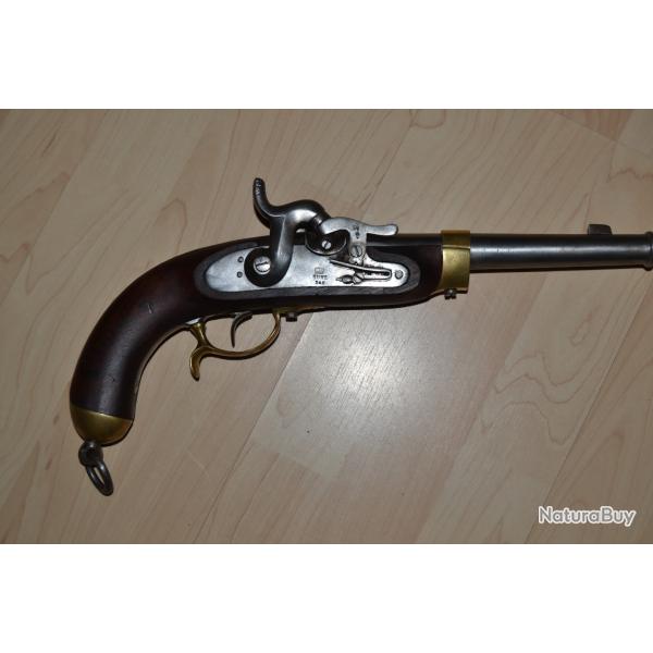 pistolet � percussion allemand kavalerie M 1851 marquages r�giment Ulhan guerre 1870