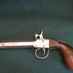 Pistolet &agrave; coffre Saint Etienne (A596)