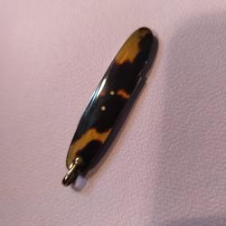 Couteau &Eacute;loi Pernet