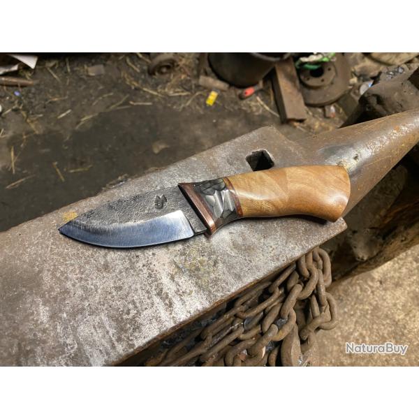 Couteau de chasse ou de bushcraft d'artisan