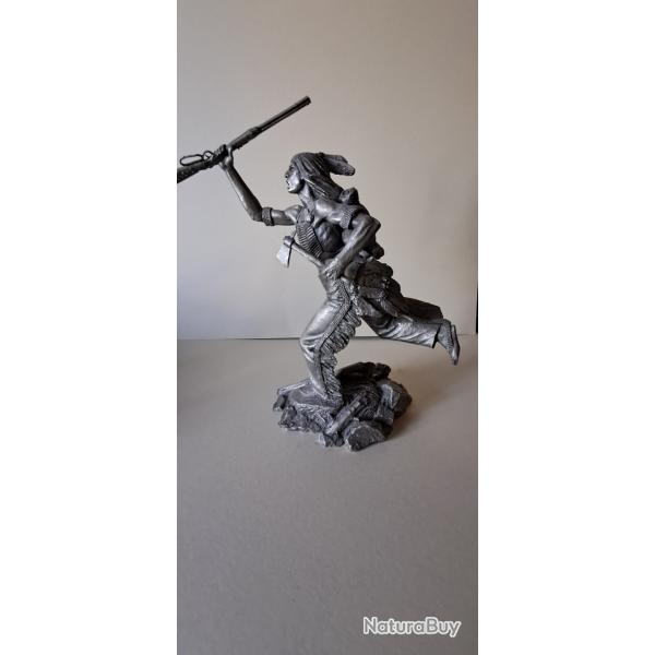 Statut am�rindienne en �tain