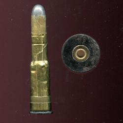 .450-577 Martini Henry - balle plomb &agrave; calepin - &eacute;tui en laiton roul&eacute; - bourrelet acier noirci