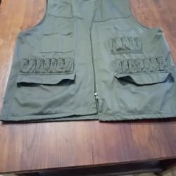 Vds Gilet de chasse couleur verte taille XL