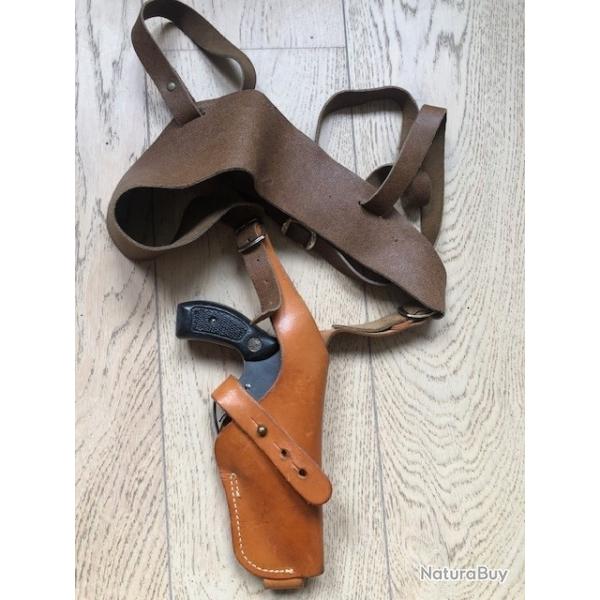 Holster universel d'�paule Gil Holsters