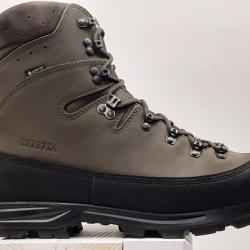 CHAUSSURES BERETTA , FORESTALI , P:47.