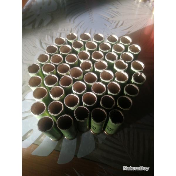 52 DOUILLES CARTONS D�CATHLON DE CALIBRE 12 PERCUT�E