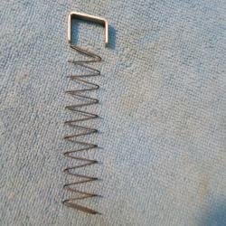Ressort et planchette de chargeur pour pistolet 6.35mm