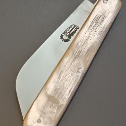 ANCIEN COUTEAU, V&Eacute;RITABLE BROSSARD, THIERS, XX&egrave;me, manche en CORNE.