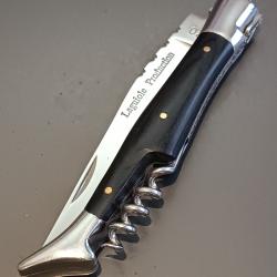 COUTEAU LAGUIOLE PRODUCTION, manche bois, guilloch&eacute;.