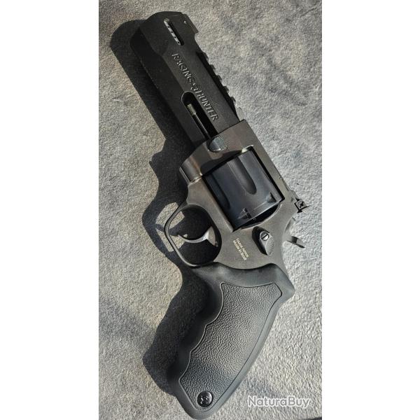 reveolver taurus 44 magnum