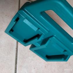 Support transportable pour 4 batteries MAKITA ou adaptables NEUF