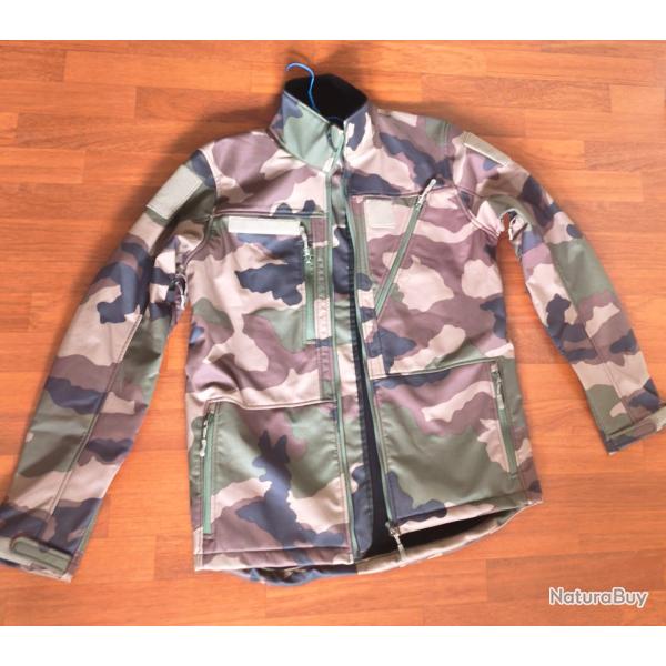 Softshell militaire Centre Europe Paul Boye