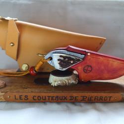 Petit couteau d'Art Damas. Pi&egrave;ce unique.