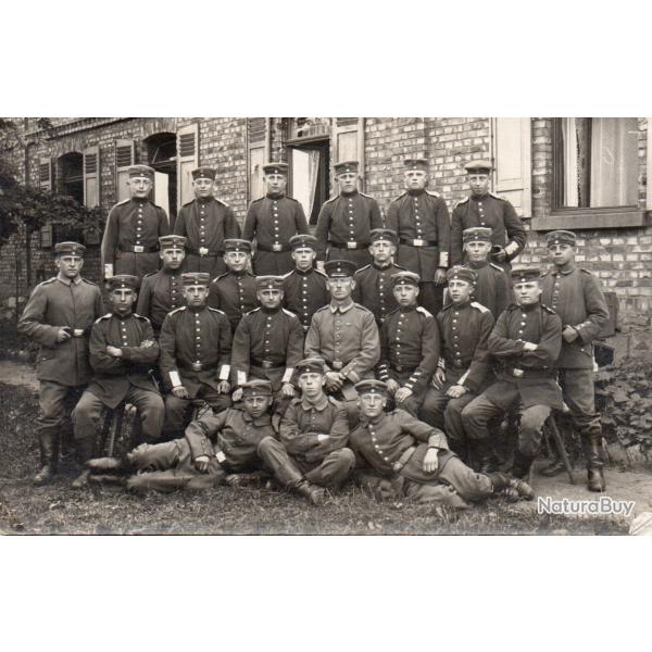 CPA -  photo D'un groupe de soldats allemands- N�-7227