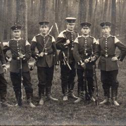 CPA -  photo D'un groupe de soldats allemands- N&deg;-7228