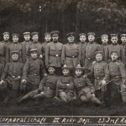 CPA -  photo D'un groupe de soldats allemands- N&deg;-7238