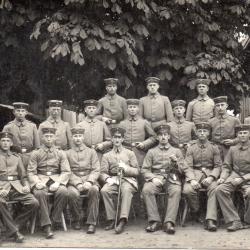 CPA -  photo D'un groupe de soldats allemands- N&deg;-7240