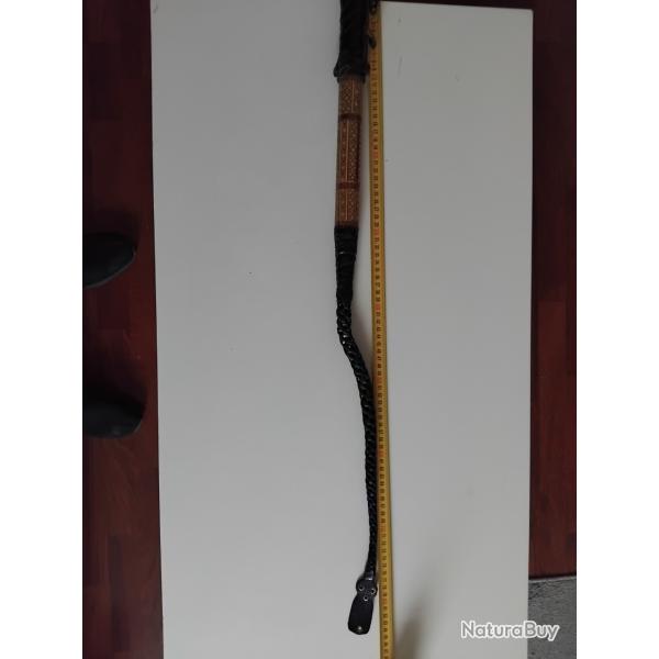 Fouet poignard ancien