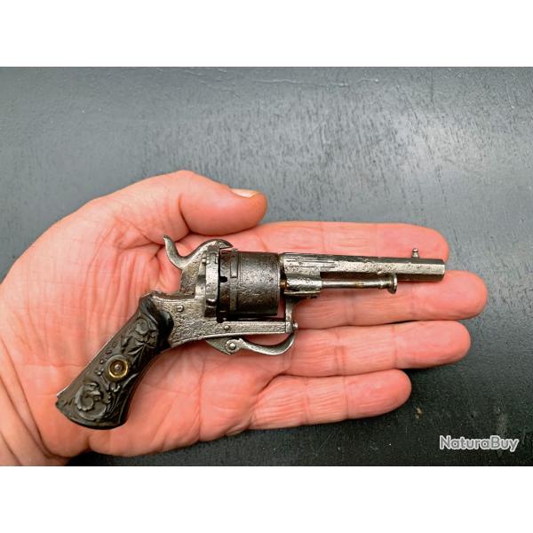 ANCIEN PETIT PISTOLET A BROCHE DE TYPE LEFAUCHEUX, CANON RAYE, POUR COLLECTION, REVOLVER