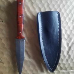 Couteau Dague Scottish Dirk Lame Acier Damas 256 Couches Manche R&eacute;sine Etui Cuir Fabric Artisanale