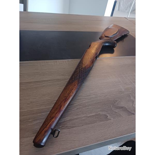 Vends crosse Sako L46 mod�le chasse.