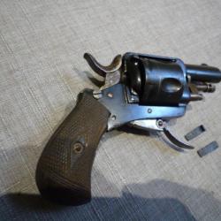 revolver Bulldog 320