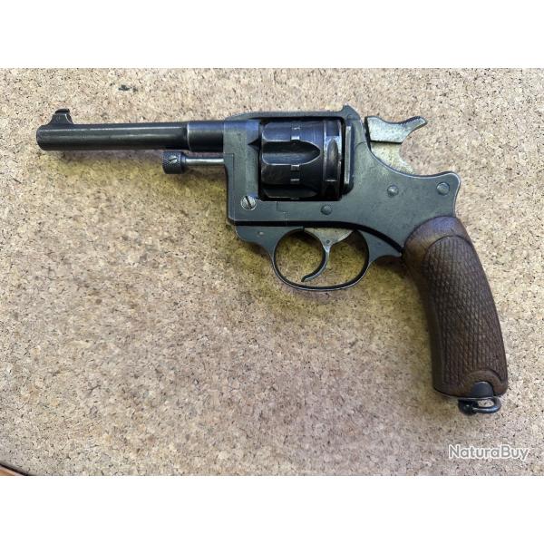 revolver MAS 1892 (S1914)