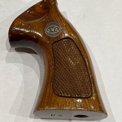 Poign&eacute;e bois de revolver DAN WESSON 38SP