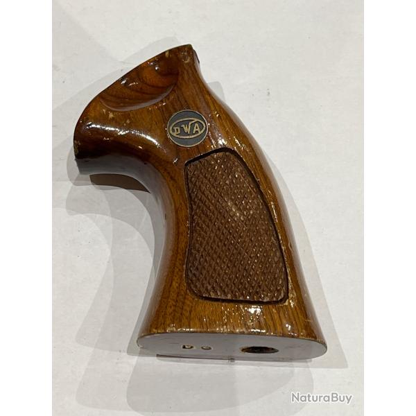 Poign�e bois de revolver DAN WESSON 38SP