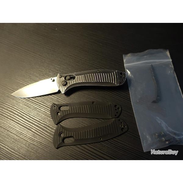 BENCHMADE 525