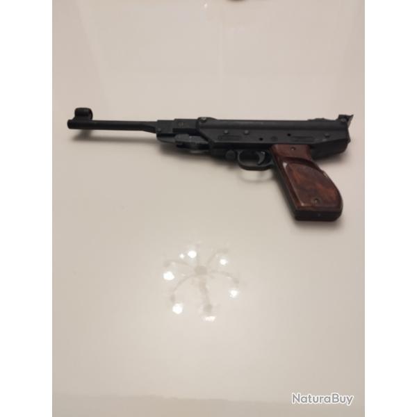 Pistolet ancien � air comprim� marque RECORD calibre 4,56