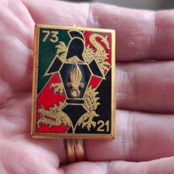 INSIGNE 73 / 21 GENIE LEGION ETRANGERE ( PERIODE INDOCHINE )