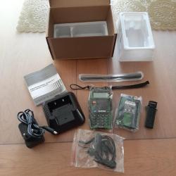 talkie walkie baofeng uv-5r plus camo neuf avec ces accessoires