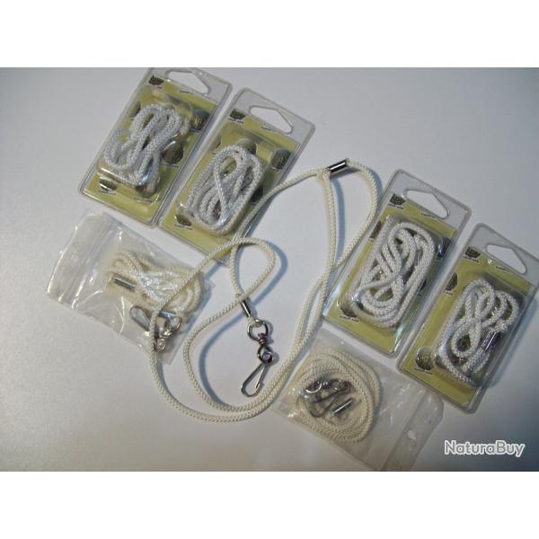 7 cordons pour sifflet nylon blanc avec mousqueton mod�le arbitre/chasse/ou autre