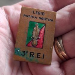 INSIGNE 3 REGIMENT ETRANGER INFANTERIE ( PERIODE INDOCHINE )